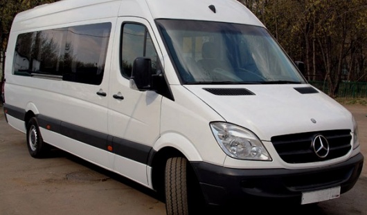 Аренда микроавтобуса Mercedes-Benz Sprinter 515 с водителем в Казани