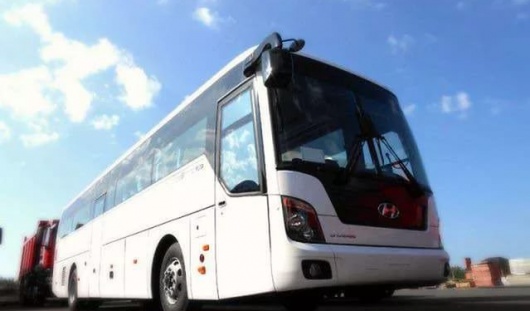 Аренда автобуса Hyundai Universe Luxury с водителем в Казани