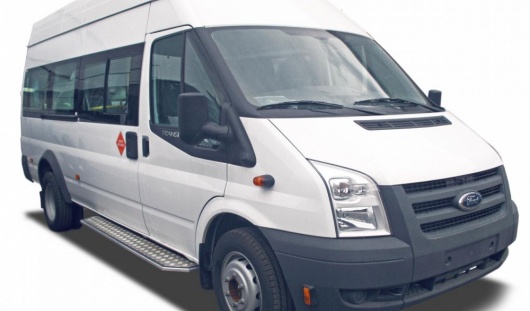 Аренда микроавтобуса Ford Transit с водителем в Казани